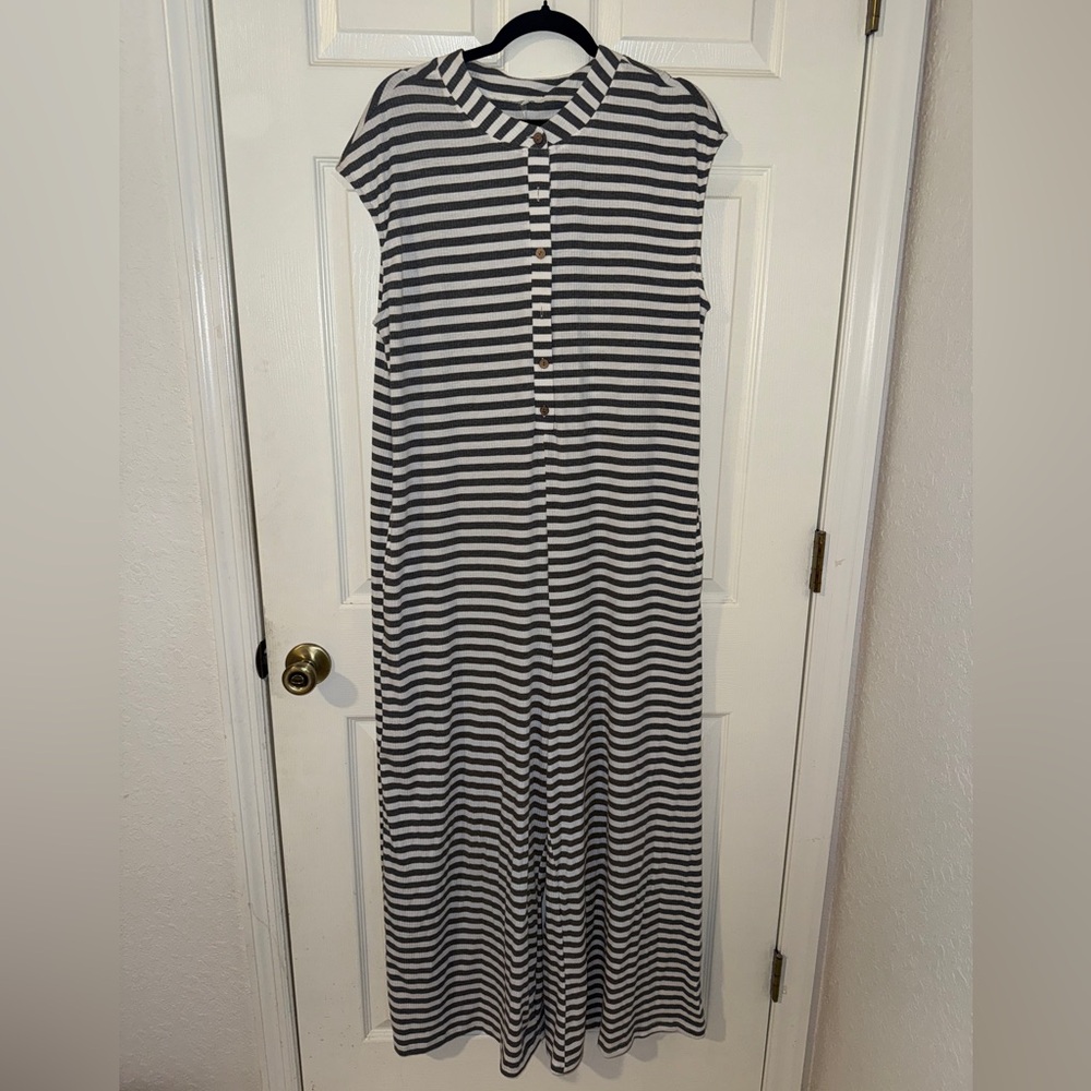 Striped Black and White jumper